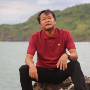 ดาวน์โหลดและฟังเพลง Pupus Sudah พร้อมเนื้อเพลงจาก Ahmad Anyes