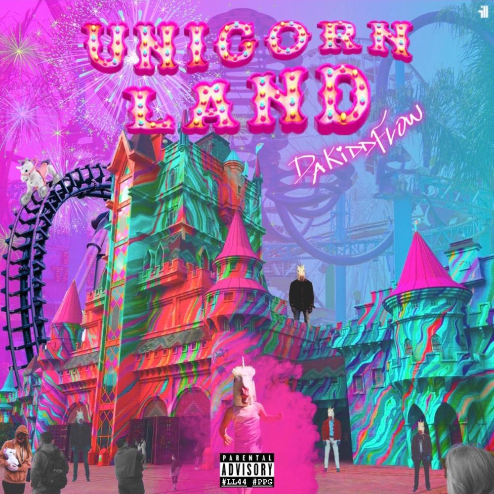 Walk in Walk Out (feat. Tye Hollywood) (Explicit)