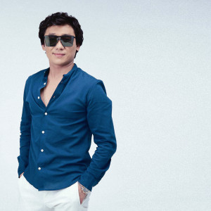 Listen to Ақ келін song with lyrics from Kairat Nurtas