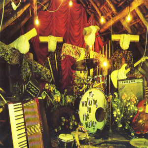 收聽M. Walking On The Water的Lovesong For You歌詞歌曲