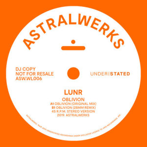 ดาวน์โหลดและฟังเพลง Oblivion (28mm Remix) พร้อมเนื้อเพลงจาก LUNR