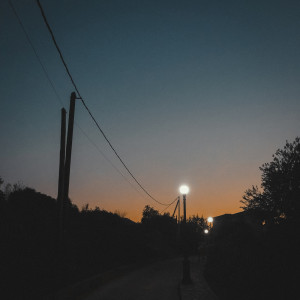 ดาวน์โหลดและฟังเพลง moon flower พร้อมเนื้อเพลงจาก Lost Echoes