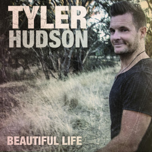 收听Tyler Hudson的Behind Those Eyes歌词歌曲