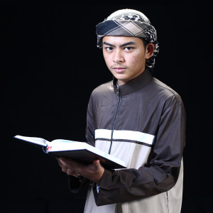 Album سورة النجم from Muhammad Vickry