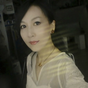 Listen to 組曲 12月8日 ～Why 正義とは何ですか？～ (feat. Akey) song with lyrics from 藍未