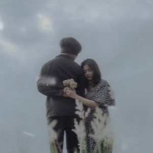 ดาวน์โหลดและฟังเพลง Pilu พร้อมเนื้อเพลงจาก Kiarakelana