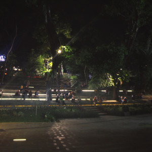 Dengarkan lagu Midnight Thought nyanyian Pathetic Son dengan lirik