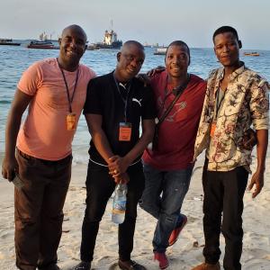 ดาวน์โหลดและฟังเพลง Waeyo พร้อมเนื้อเพลงจาก Oumar Konate