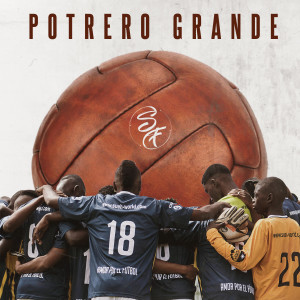 Listen to Si no sabes bailar (Radio Edit) song with lyrics from Guayacan Orquesta