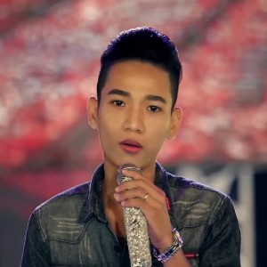Listen to Chiều Cuối Tuần song with lyrics from Đông Quốc Hùng