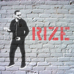 Dengarkan Rize lagu dari Kevin Yost dengan lirik
