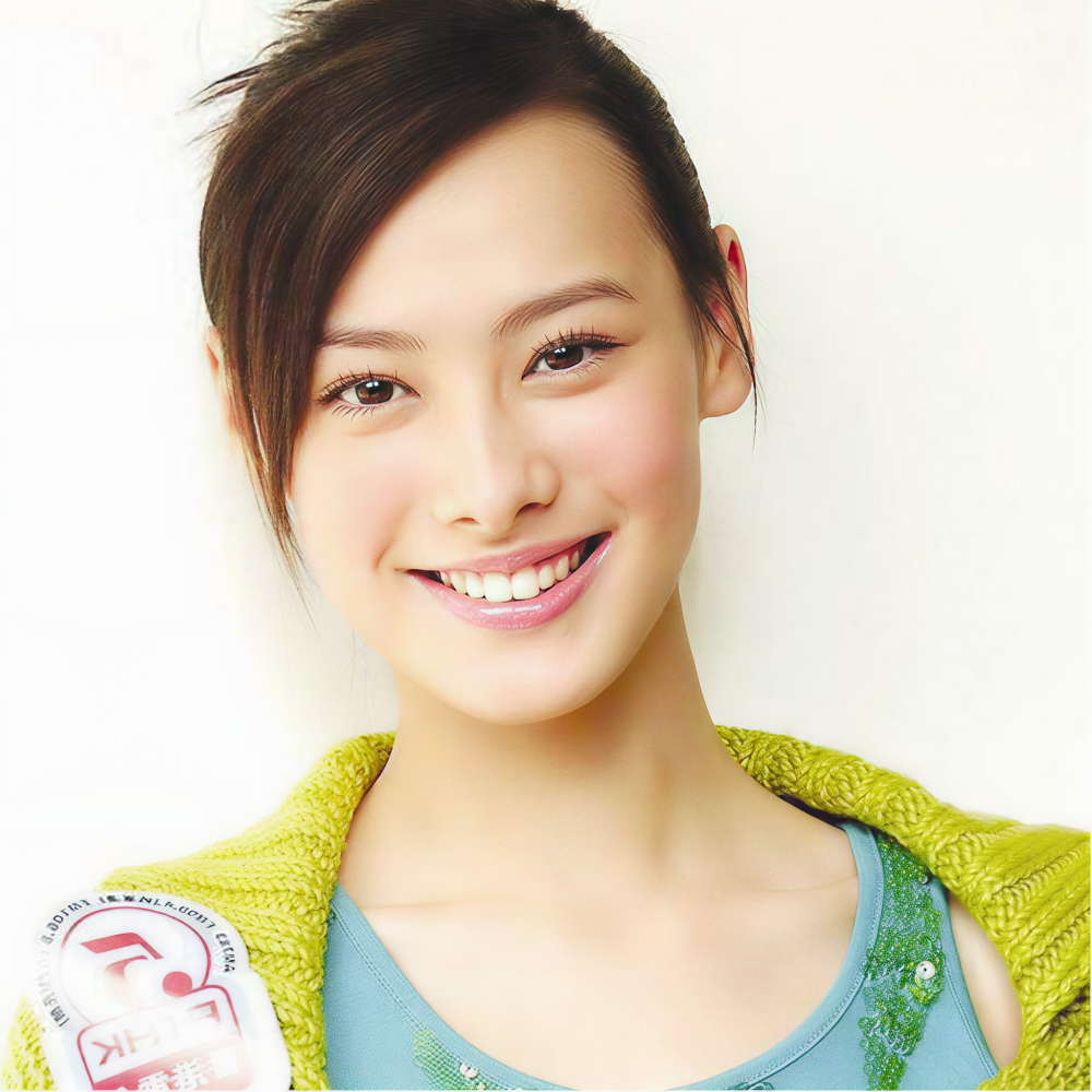 Isabella Leong
