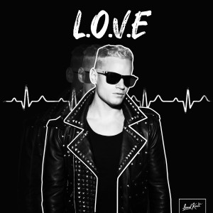 ดาวน์โหลดและฟังเพลง L.O.V.E พร้อมเนื้อเพลงจาก Alex Alexander
