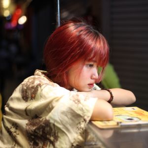 Dengarkan น๊านนาน lagu dari KKRON dengan lirik