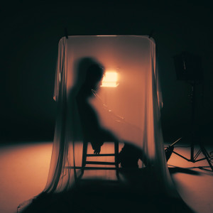 ดาวน์โหลดและฟังเพลง Damp Mirror (Feat. 이긍휼)(Damp Mirror (feat. igeunghyul)) พร้อมเนื้อเพลงจาก FenoJez