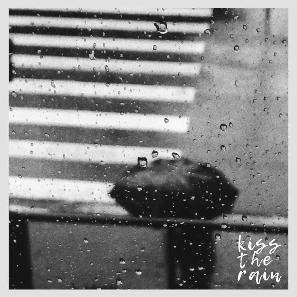 kiss the rain. (pure version)