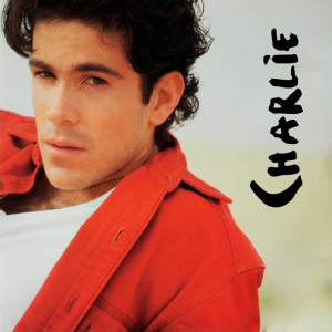 收聽Charlie & The Wideboys的La Fuerza de la Sangre歌詞歌曲