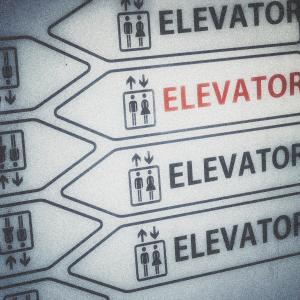 收听Keizi (케이지)的엘리베이터 (Feat. 윌로 (WILRO))歌词歌曲