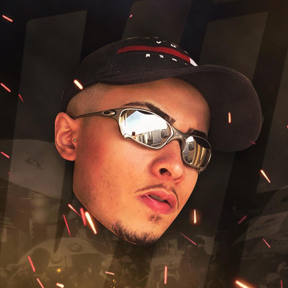 Segurando a Glock (Explicit)
