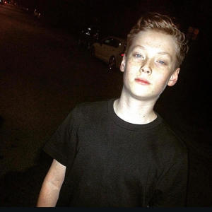 收聽Crowboy的3 FOR 3 (feat. HXLO) (BONUS) (Explicit)歌詞歌曲