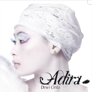 收聽Adira Suhaimi的Sekadar Mimpi歌詞歌曲