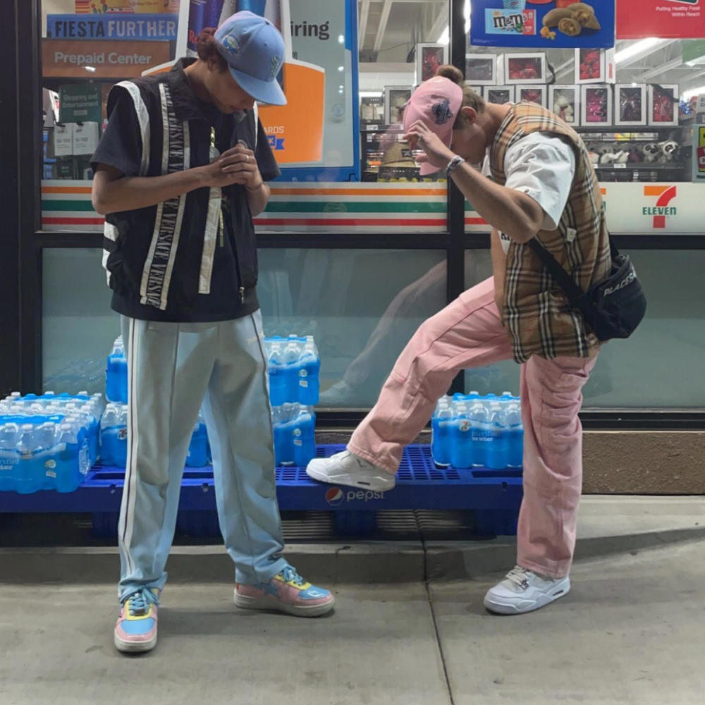 Chalk it up (feat. Mills) (Explicit)