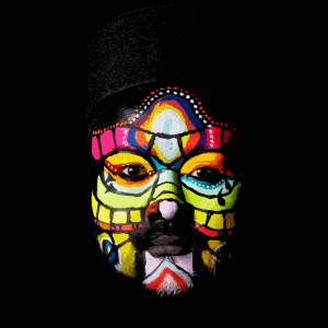 Listen to Pretending (feat. Hollie Smith & Isaac Aesili) song with lyrics from grooveman Spot