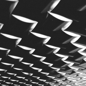 ดาวน์โหลดและฟังเพลง black hole พร้อมเนื้อเพลงจาก anatu