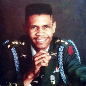 Dengarkan lagu El General nyanyian Maahez dengan lirik