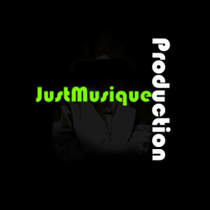 收聽JustMusique的Boys and Girls歌詞歌曲