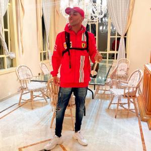 Listen to HOJE EU TO NA DÚVIDA (Explicit) song with lyrics from MC Jajau