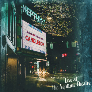 收聽CandleBox的A Stone's Throw Away (Live)歌詞歌曲