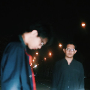 Listen to Batas / Waktu song with lyrics from Somewhere Somewhere