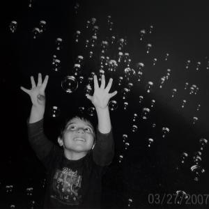 收聽Kingdoinghisthing的Picking up the pieces (Explicit)歌詞歌曲