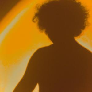 收聽Henry Ivie-Gardner的Sun Rinse (feat. Nicole McCabe & 10.4 Rog)歌詞歌曲