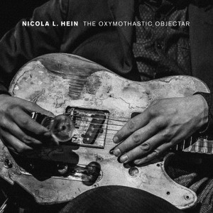 收聽Nicola L. Hein的Why is it not possible for me to doubt that I have never been on the moon? And how could I try to doubt it?歌詞歌曲