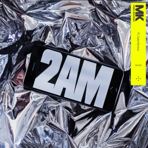 ดาวน์โหลดและฟังเพลง 2AM พร้อมเนื้อเพลงจาก MK