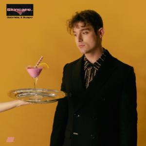 Dengarkan lagu Camomilla (Explicit) nyanyian Gabriele Il Guapo dengan lirik
