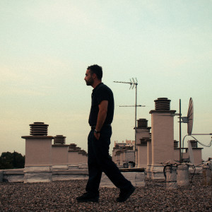 Listen to Personne (Explicit) song with lyrics from Sama