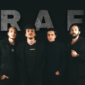 Listen to Düzenim Tutmuyor song with lyrics from Raf