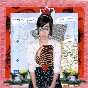 ดาวน์โหลดและฟังเพลง First Love พร้อมเนื้อเพลงจาก Emmy the Great