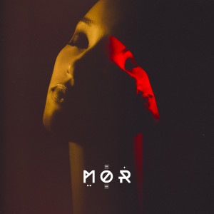 Dengarkan Yours lagu dari MoR dengan lirik
