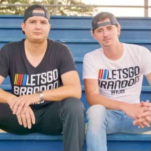 收听Austin Forman的Let’s Go Brandon (Explicit)歌词歌曲