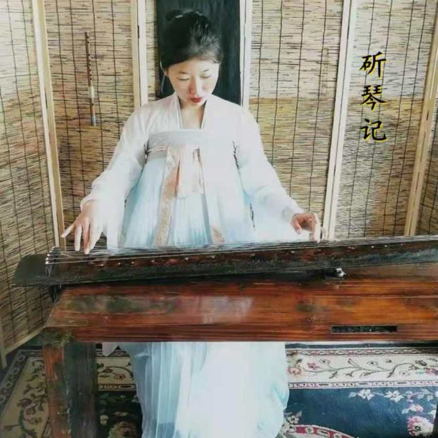 李婧佳