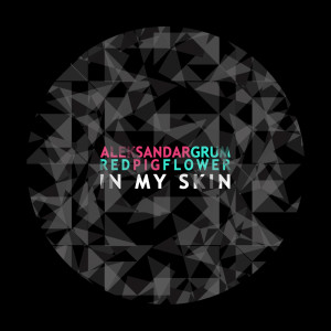 收聽Red Pig Flower的Three Girls歌詞歌曲