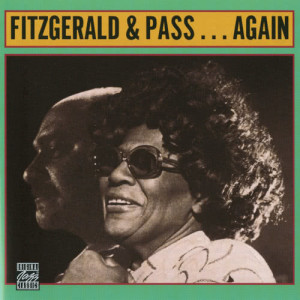 ดาวน์โหลดและฟังเพลง Solitude พร้อมเนื้อเพลงจาก Ella Fitzgerald