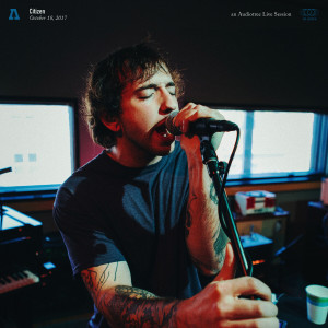 ดาวน์โหลดและฟังเพลง In the Middle of It All (Audiotree Live Version) พร้อมเนื้อเพลงจาก Citizen