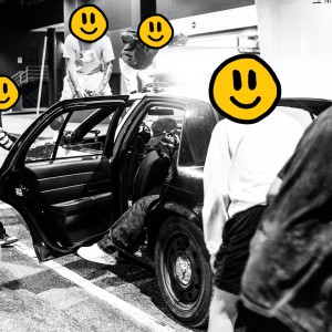 ดาวน์โหลดและฟังเพลง BOMBAY (Explicit) พร้อมเนื้อเพลงจาก $atori Zoom
