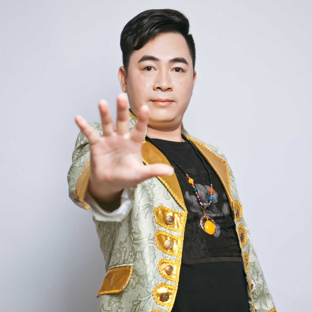 春暖花开奔你而来（DJ苏平版） (伴奏)