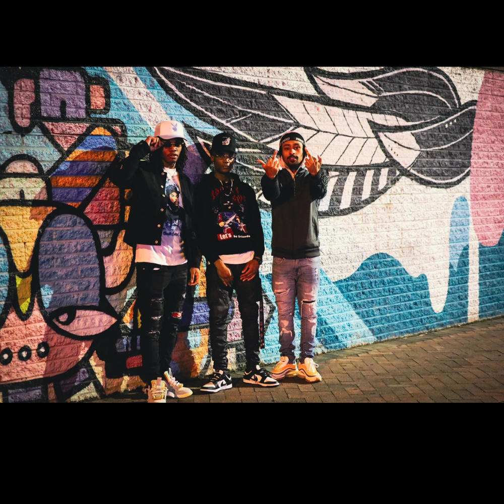TOO MANY ROUNDS (feat. TR3Y)